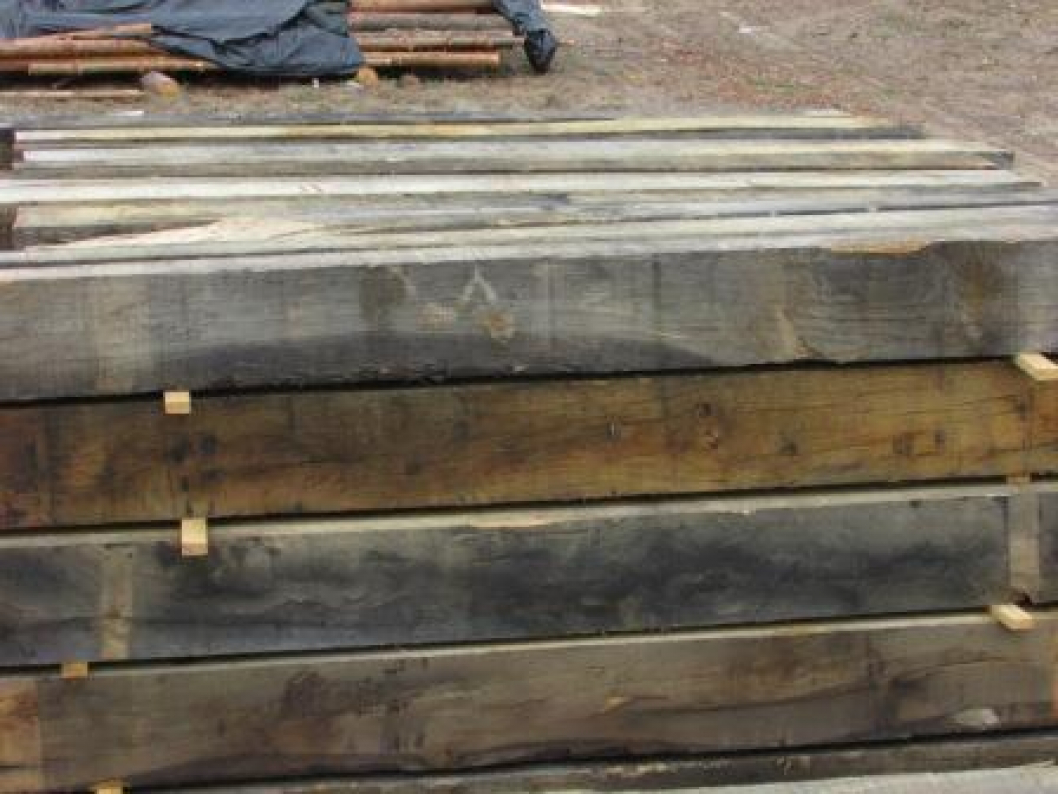 oak beams as rawmaterial