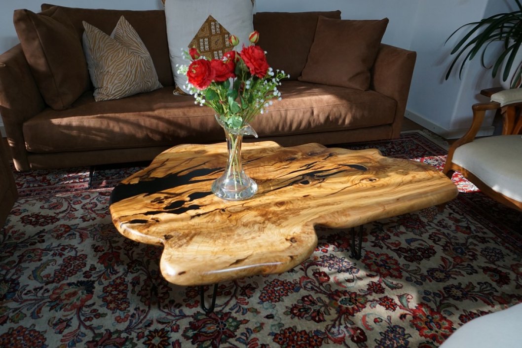 Couchtisch Unikat Olivenholz