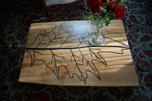 Eichenblatt Couchtisch