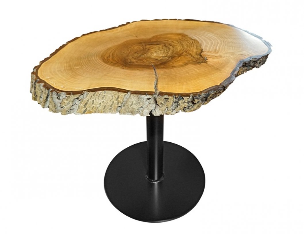 Walnut side table with bark ca.40-55cm diameter x 5 cm