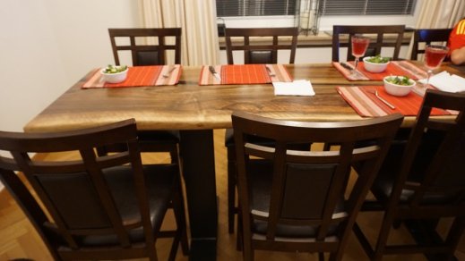 Baresstisch Walnussbaum